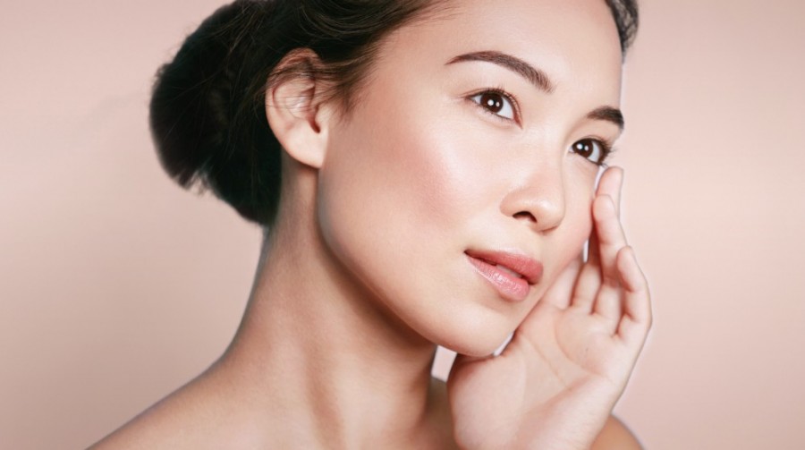 Lấy mỡ mí mắt có nguy hiểm không